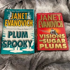 Plum Spooky & Visions of Sugar Janet Evanovich